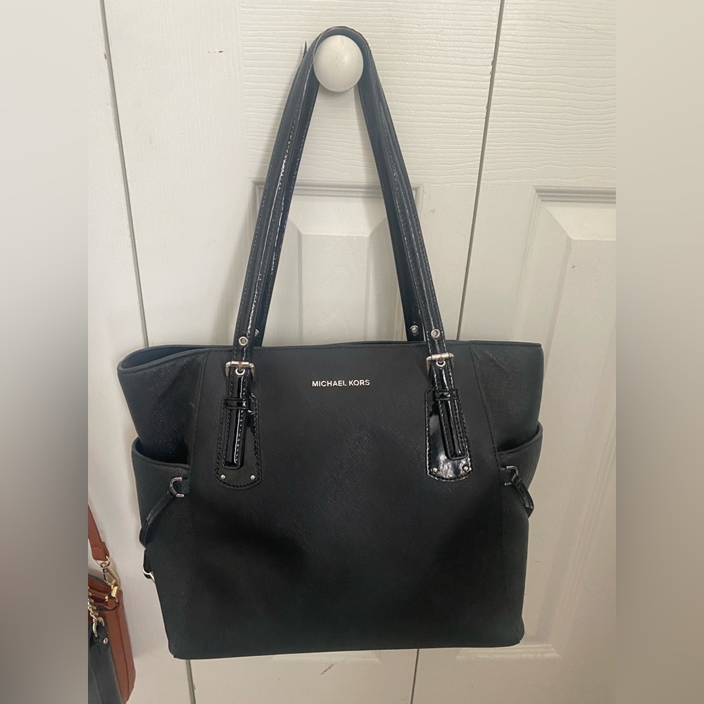 MK PURSE